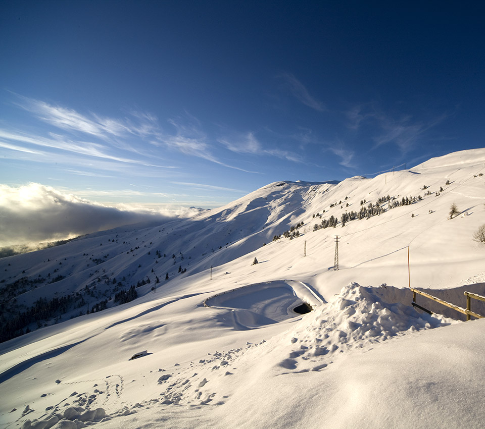 Maniva Ski